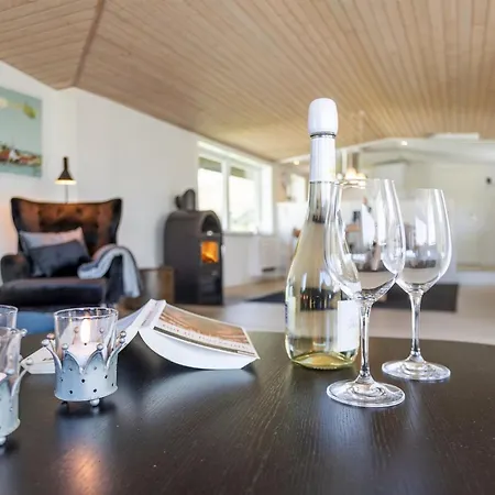 Prázdninový dům Cristiana - 950m From The Sea By Interhome Allinge-Sandvig